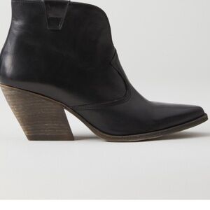 Fly London Teresa Bootie